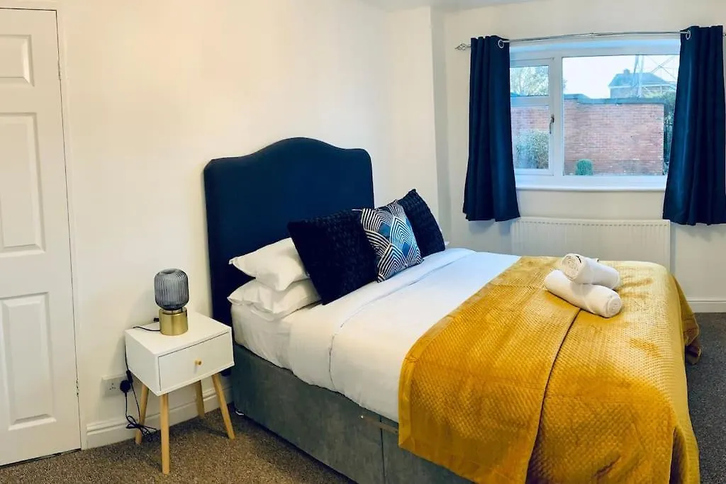 Homely Detached 3 Bedroom House Near Sheffield ロザーハム
