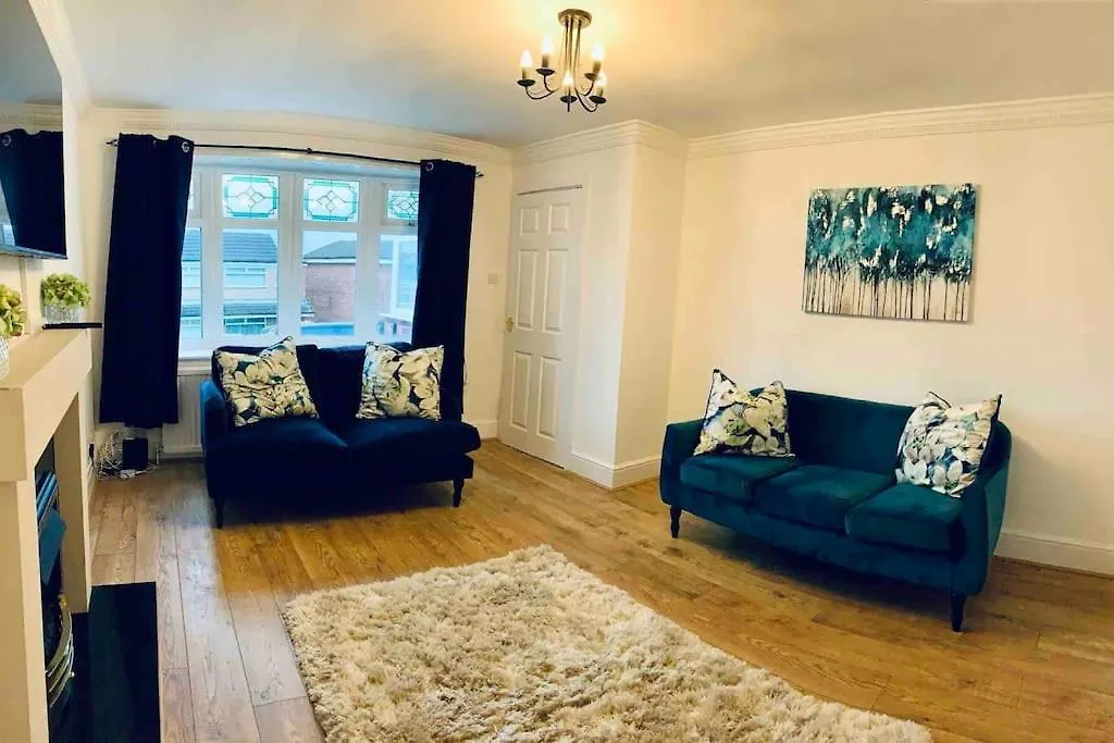 別荘 Homely Detached 3 Bedroom House Near Sheffield ロザーハム